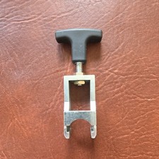Hill engineering Ferrari 355 spark plug boot removal tool