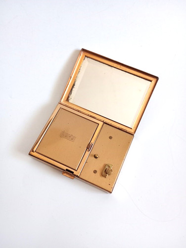 Agme powder musical box - agme,