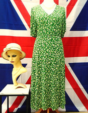 Retro Vintage 1940`s inspired Land girl style ditsy floral tea dress size 18