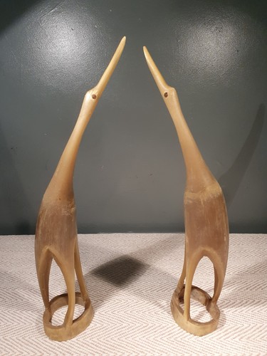 Vintage hand carved horn - 2x,