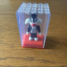 Sylvester Looney Tunes Small