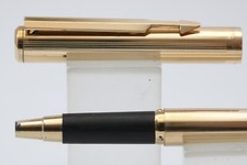 Vintage (1991) Parker Arrow Insignia Gold Plated Rollerball Pen (New Refill)