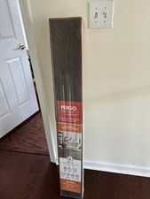 LAMINATE FLOORING, ONE BOX
