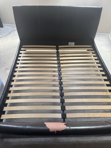 Leather sleigh bed superking - -,
