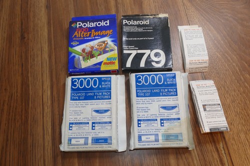 Lot polaroid film packs - 4,
