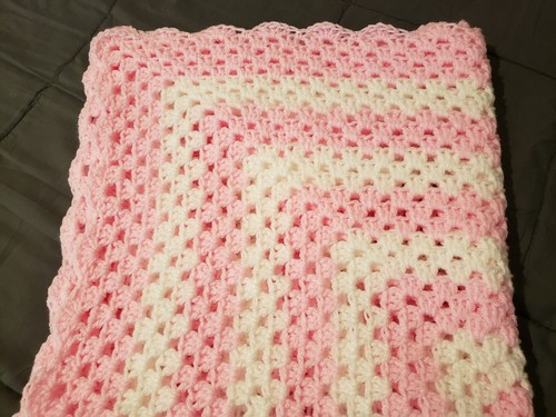 Pink white hand - 3p),
