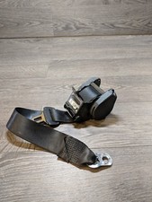 BMW E46 3 Series  Convertible Seat Belt Latch Buckle Tensioner 8261029 