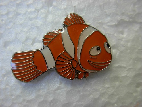 Clown fish pin badges cartoon - pin,