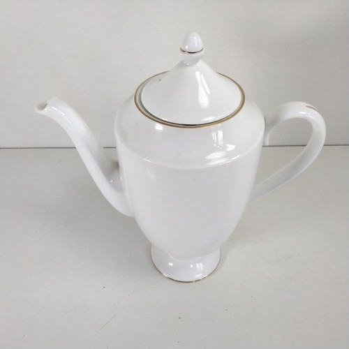 Wedgewood signet gold teapot - gold,