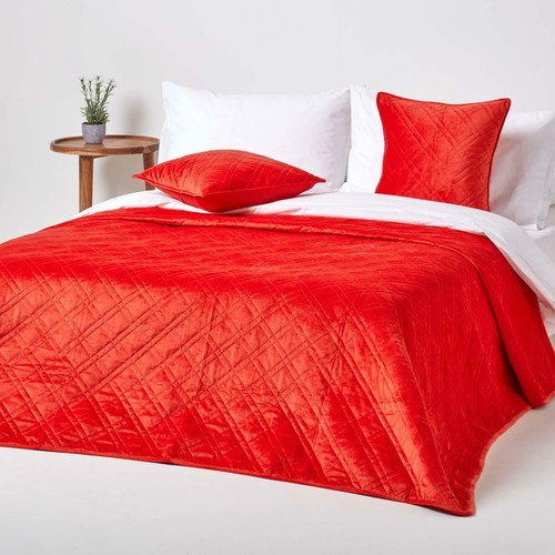 Quilted velvet bedspread - quilted,