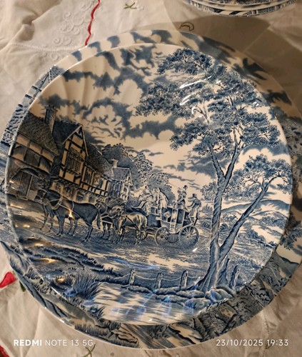 Crown clarence porcelain - porcelain, large