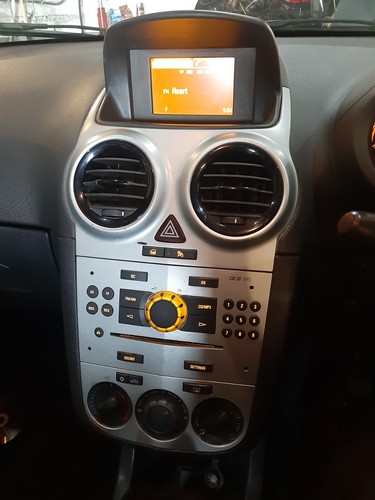 Vauxhall corsa radio - vauxhall, d