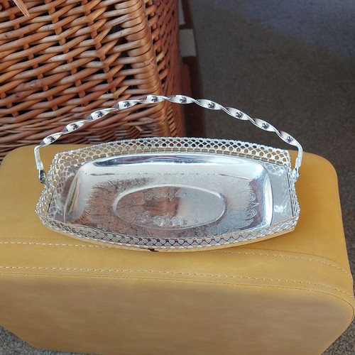 Vintage queen anne - queen, silver