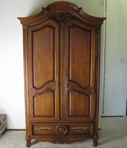 Thomasville french country oak - french,