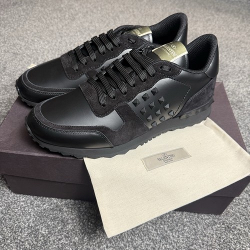 Valentino garavani rockstud - valentino,