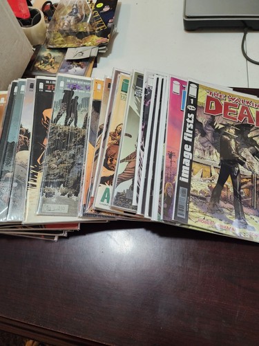 Image comics walking - image,