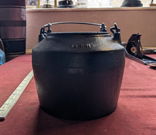 Vintage Cast Iron Kenrick One Pint 1941 Military Glue Pot (H)