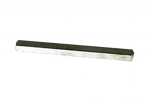 Door handle spindle bar