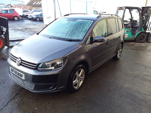 Volkswagen touran 2010 - volkswagen,