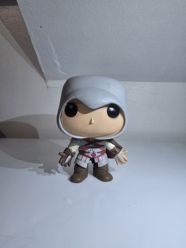 Funko pop vinyl ezio - vinyl:,