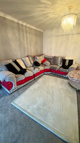 Grey red velvet corner - red,