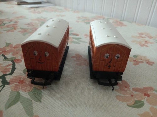 Hornby thomas friends annie - hornby,