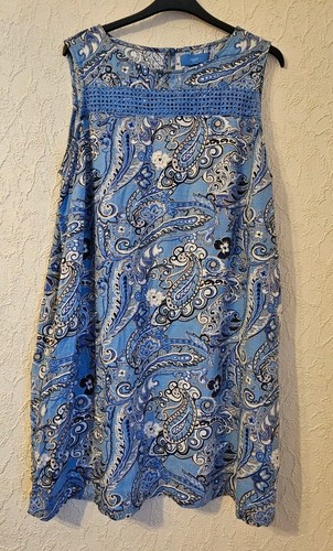 Title next blue - paisley, linen