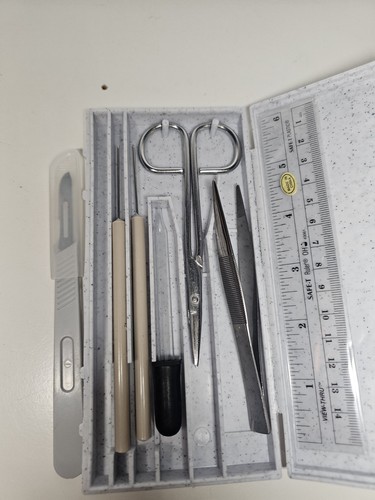 Dissection kit with case - dissection,