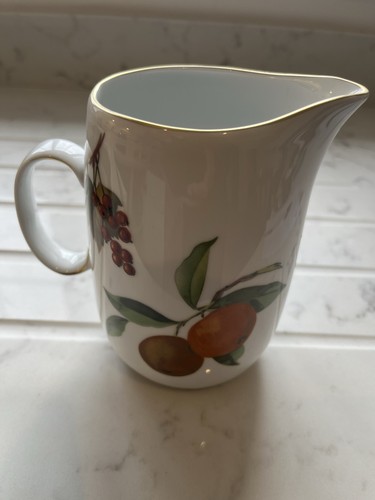 Royal worcester evesham gold - evesham, 1