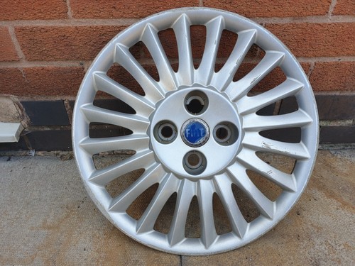 Fiat punto wheel trim - fiat, hub