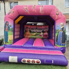 *15FT L X 12FT W X 10FT H* ?? ? PRINCESS ? ?  BOUNCY CASTLE + DELIVERY!