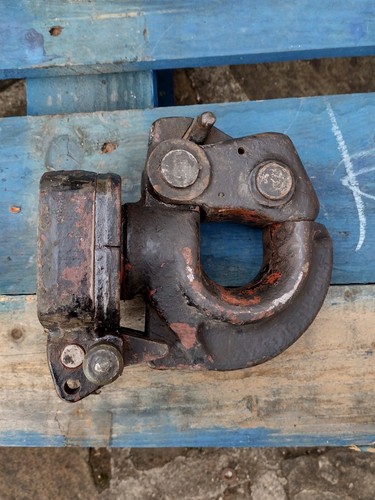 Nato hook towing - hook, pintle