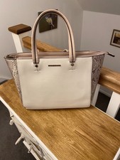 Lipsy Zipped Bag In Excellent