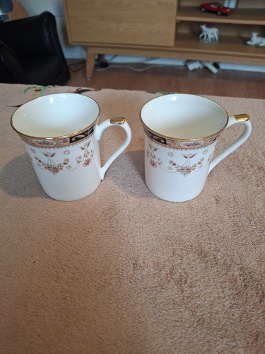 Queens fine bone - bone, mugs