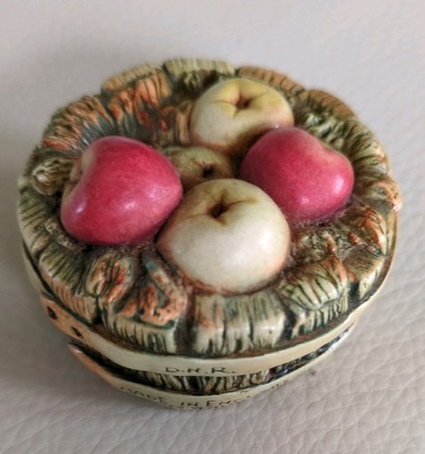 Pendelfin apple barrel - , barrel"