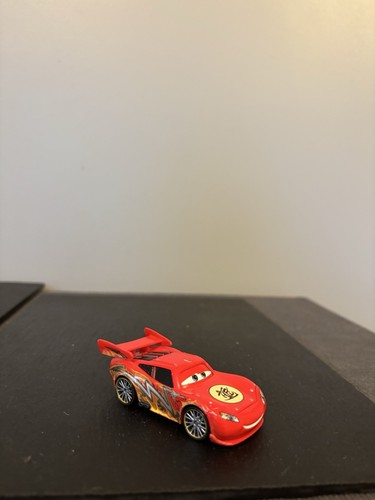 Disney cars diecast toons - cars,