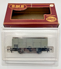 Airfix GMR OO gauge BR 20 ton