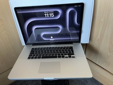 Macbook Pro 17 inch 2011