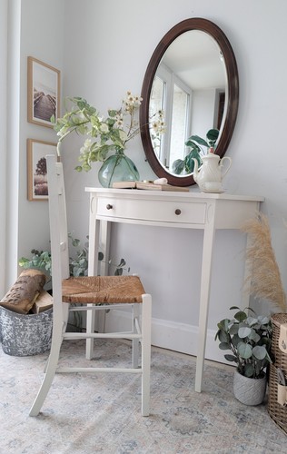 Compact petite white country - white,