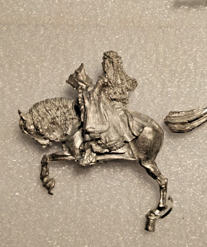 Oop metal mounted arwen with - oop,