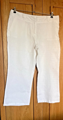 Petite white designer - 16,