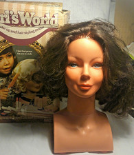Vintage Boxed Palitoy Girl's World Brunette Make-up Hairdressing Doll Head Toy