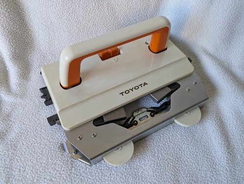 Toyota lace carriage - toyota,
