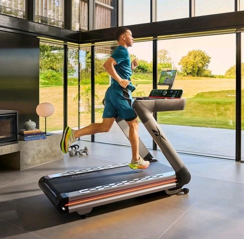 Reebok tech treadmill - ac,