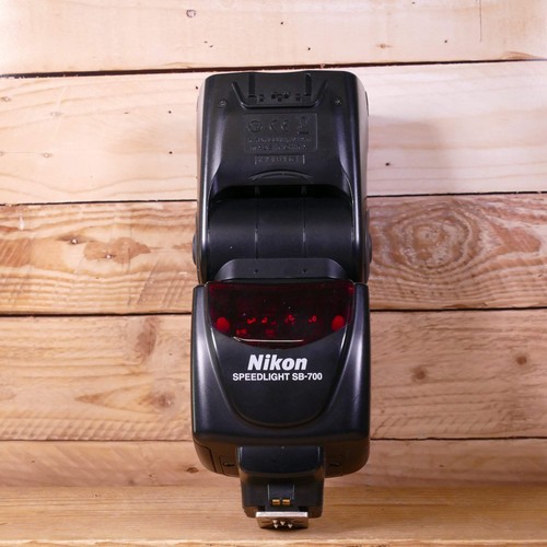 Used nikon 700 speedlight - nikon,