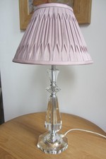 GLASS TABLE LAMP WITH LAURA