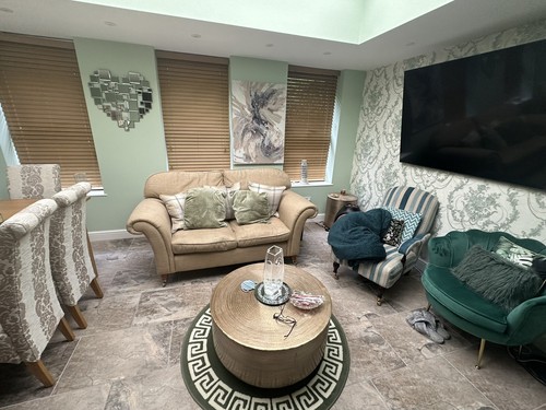 Superb laura ashley - laura,