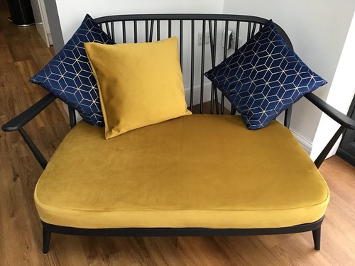 Ercol 203 seater sofa - 2,