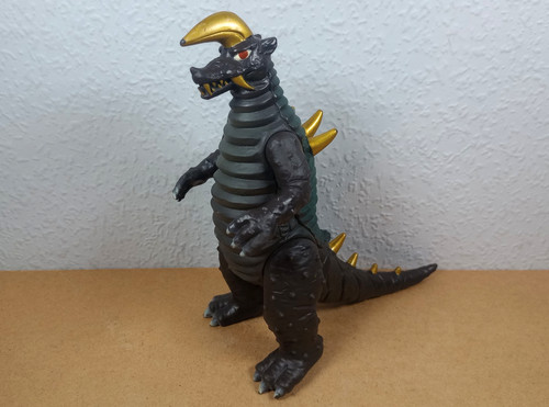 Bandai ultraman black king - ultraman,