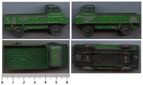 Husky car miniature - miniature,
